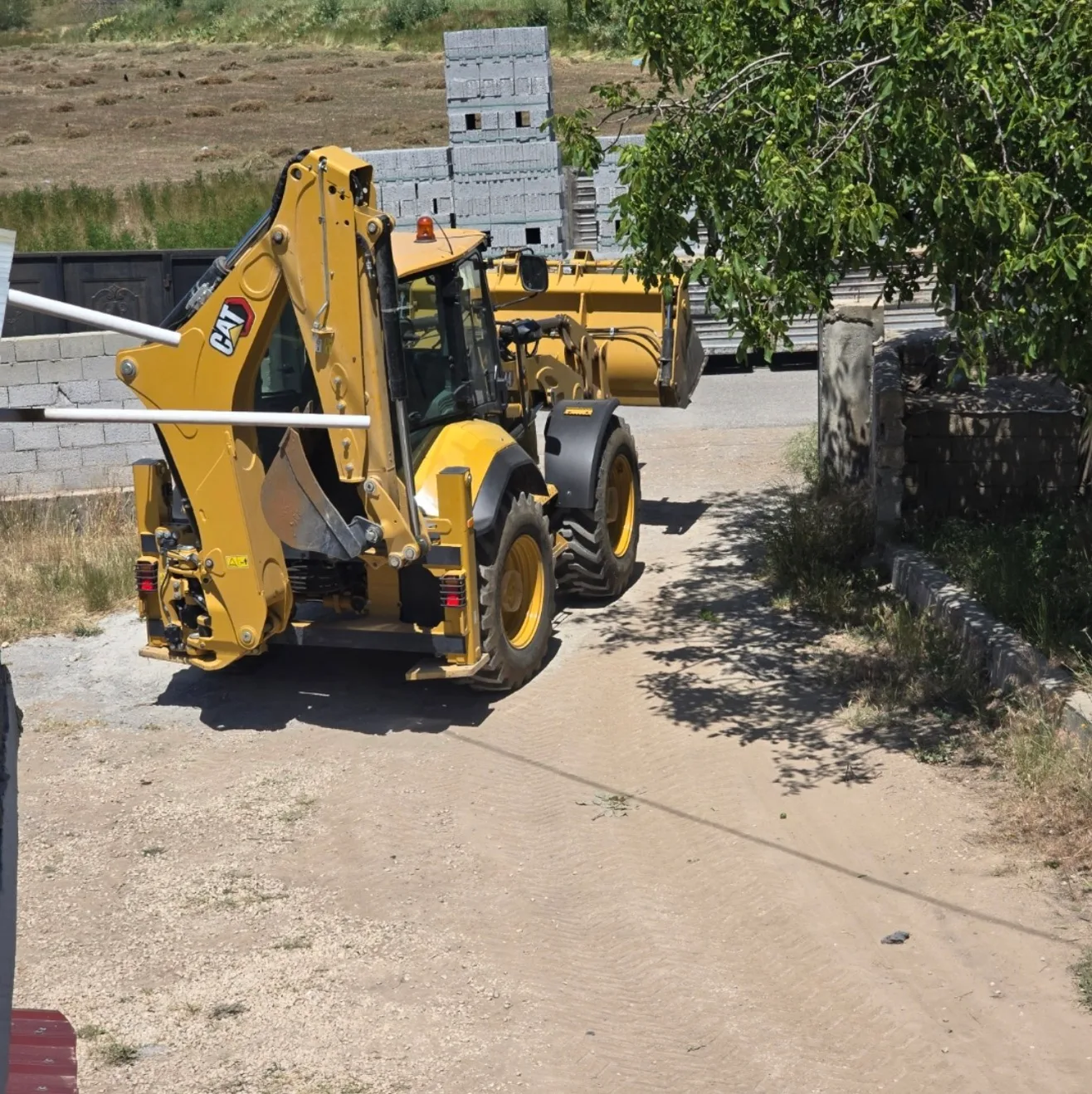CAT 444