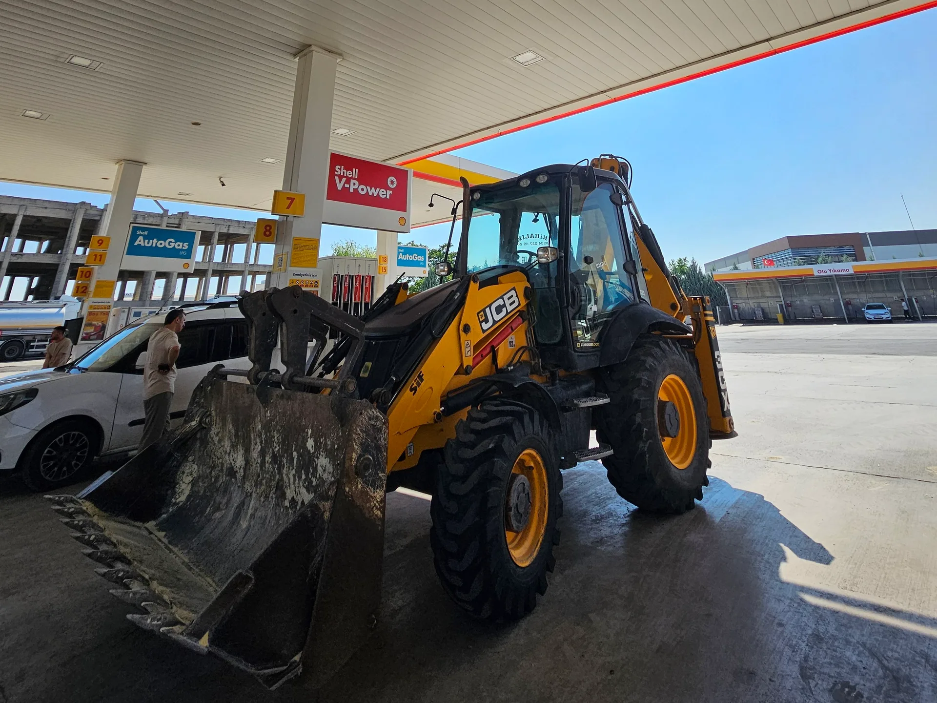 Jcb işleriniz yapılır saatlik veya kabala, alt yapı,  kazı, kanal ,dolgu