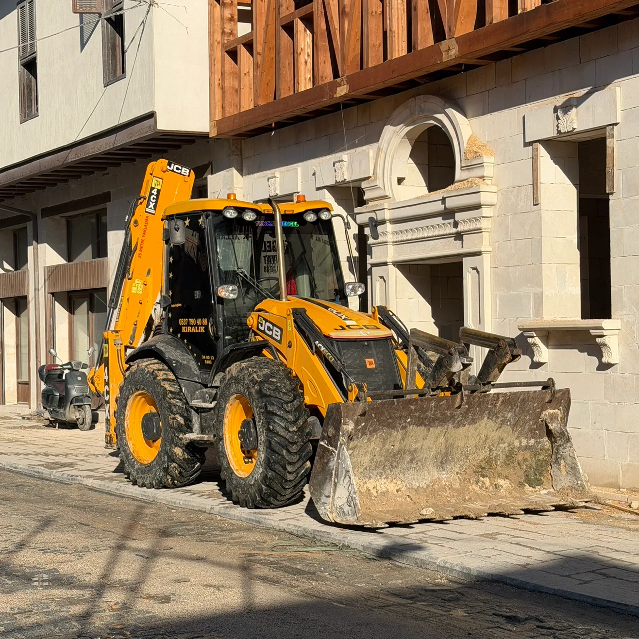 Günlük Saatlik aylık kiralık makinalar jcb4cx - 2